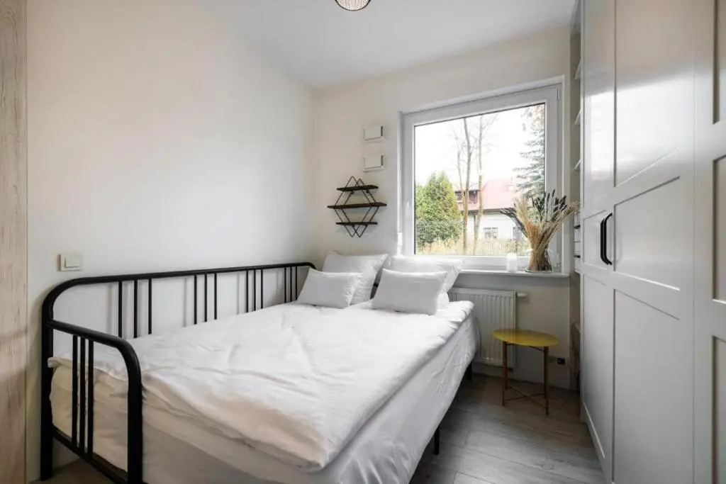 Image 1 of 14 Apartament Ptak Szpital Kopernika Szpital Matki Polki Mandoria Orientarium Atlas Arena Plac Zabaw – Zamojska 20a m14 Parking bezpłatny