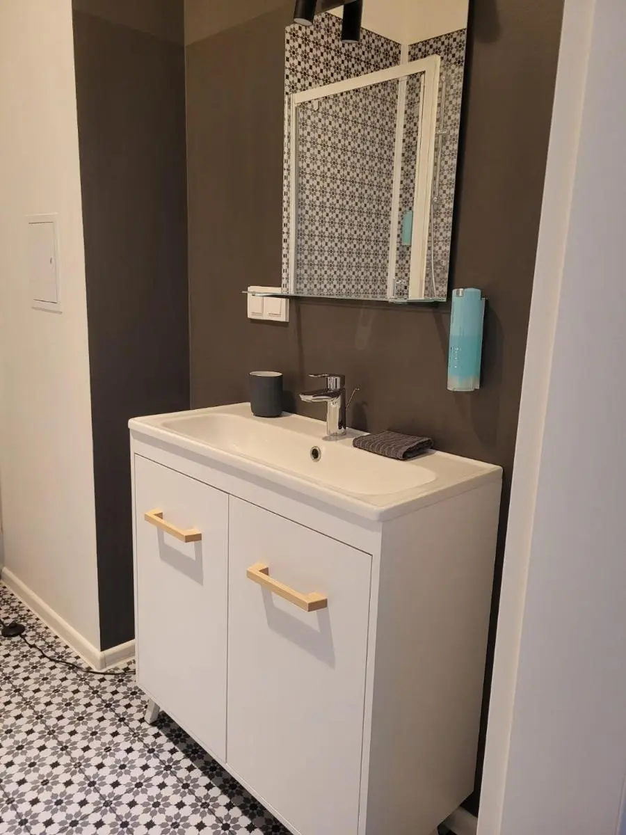 Image 6 of 16 Apartamenty Ptak Szpital Matki Polki Szpital Kopernika Mandoria Orientarium Atlas Arena Plac Zabaw – Zamojska 20a m16 Parking