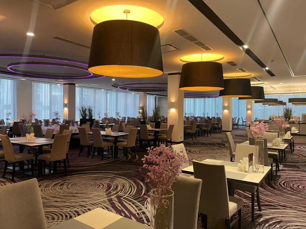 Image 4 of Ambasador Premium