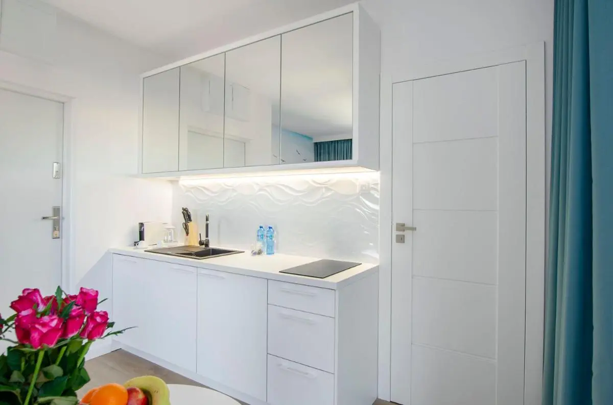 Image 2 of Apartament Centrum Wigury Parking Dostęp Na Kod Biały