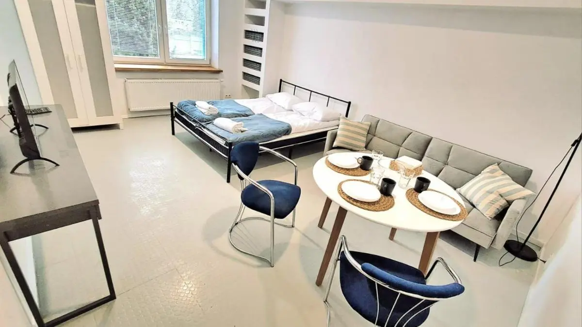 Image 2 of Apartament nr 10 – Kamienica Kameralna – Senatorska 4 – Dostęp na kod