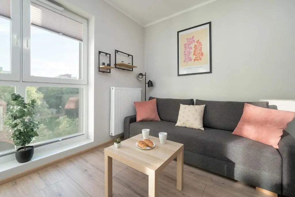 Image of Apartament z Parkingiem w Łodzi przy Parku Rejtana by Noclegi Renters