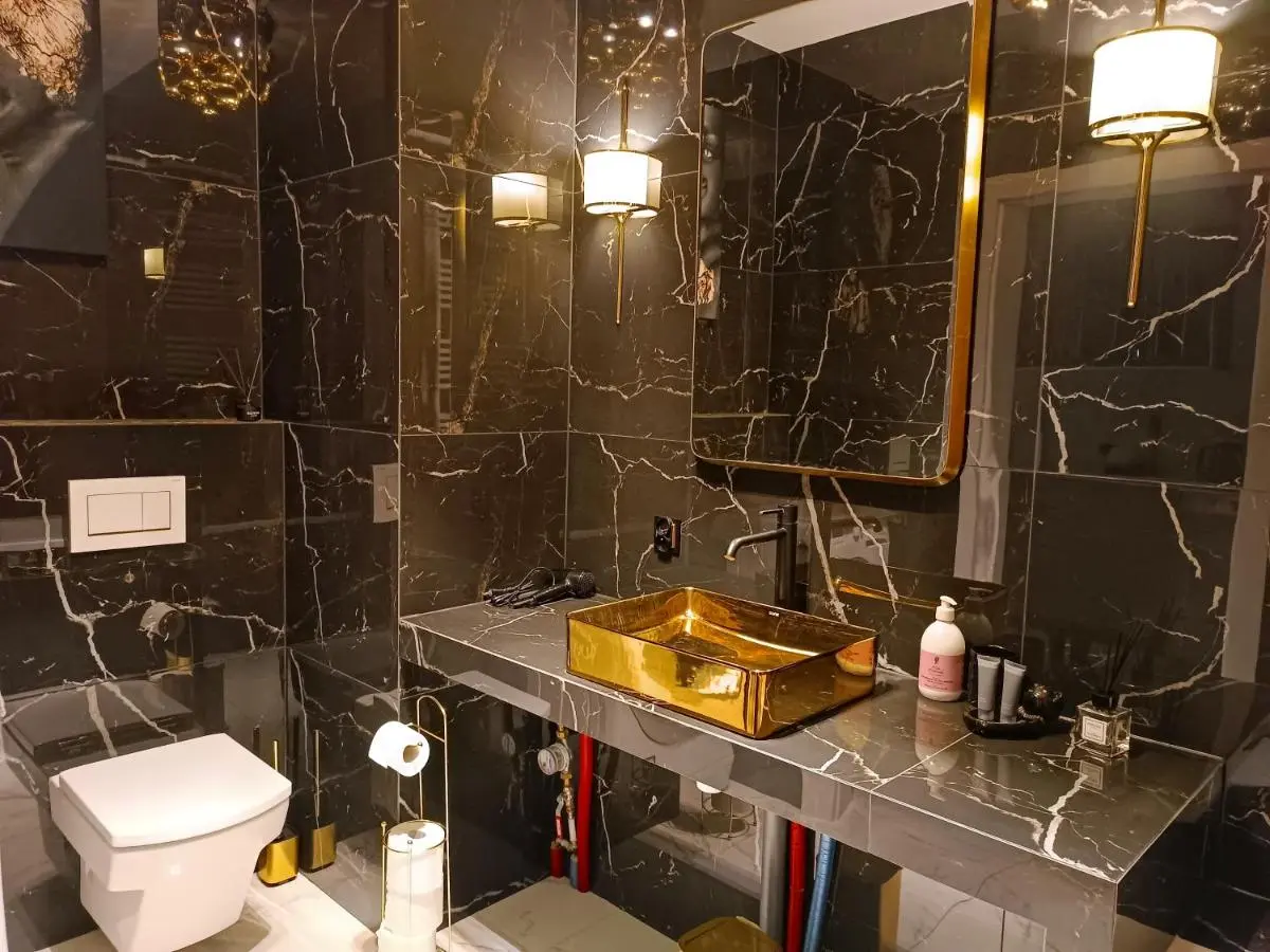 Image 1 of Apartamentylove – Apartament Żwirki, prywatny parking opcjonalnie