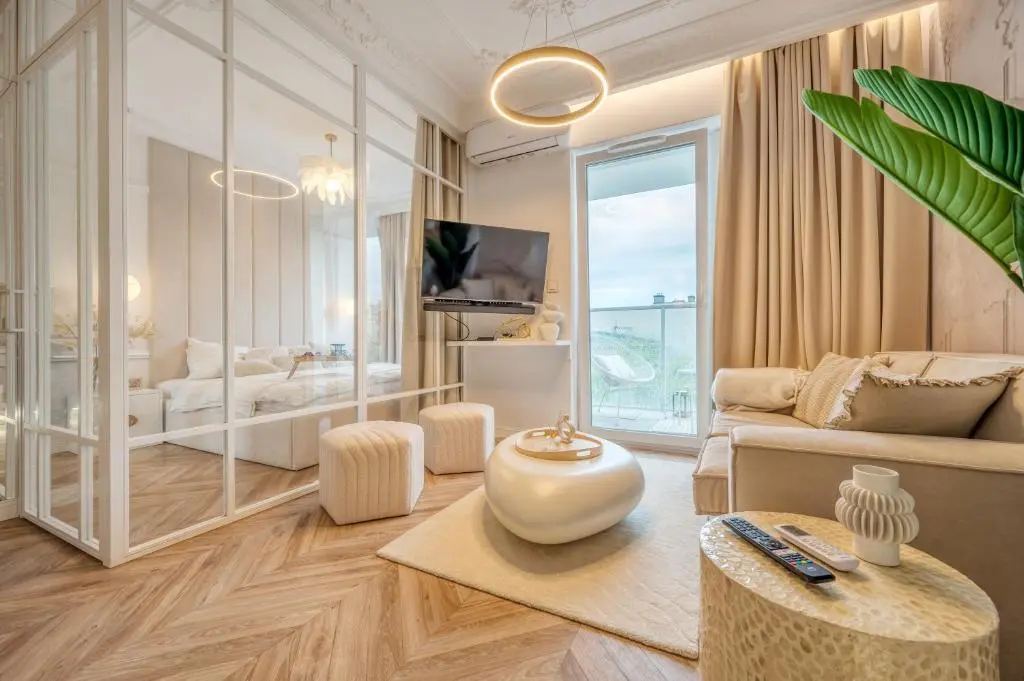 Image of Apartment Golden Manufaktura Łódź by Rentujemy