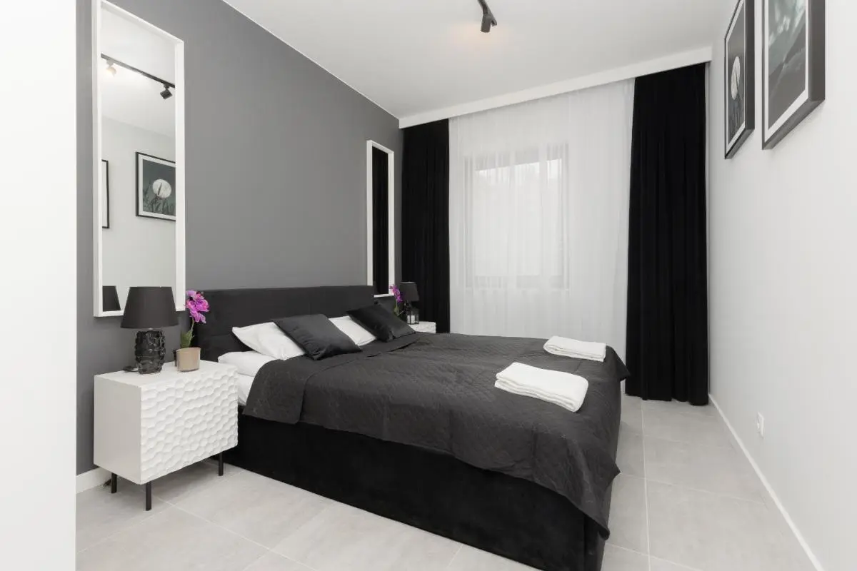 Image 6 of Apartment with Balcony by the Park in Łódź by Renters Prestige