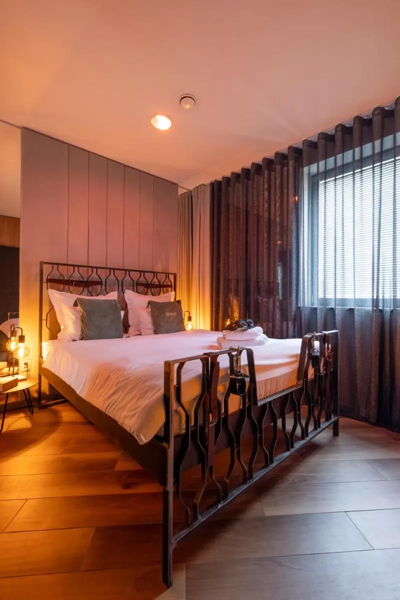 Image 3 of BDSM Apart Grey Manufaktura Centrum Miasta Legionów 18 Parking na terenie , dla dorosłych ADULTS ONLY