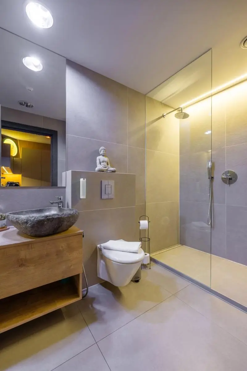 Image 4 of BDSM SWING KLIMA Apartamenty Lustra super wygodne łóżko , huśtawka ,dla dorosłych ADULTS ONLY