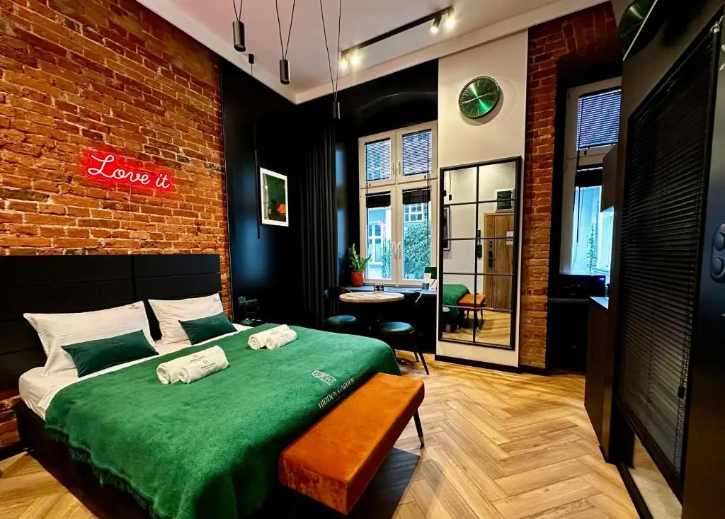 Image of BOOGIE Home Papillon 16