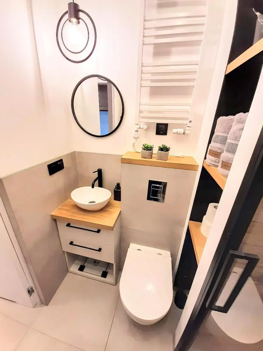 Image 3 of Beautiful Days in Lodz