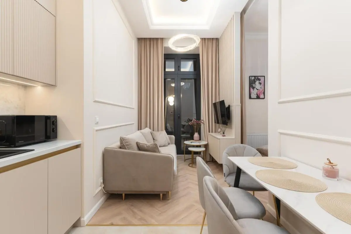 Image 4 of CITYSTAY Stylowy Apartament w Centrum Łodzi