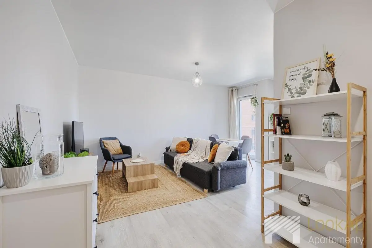 Image 4 of Central Park Supreme II by LookAp