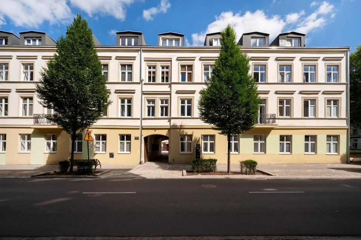 Image 5 of City Centre Boho Studio