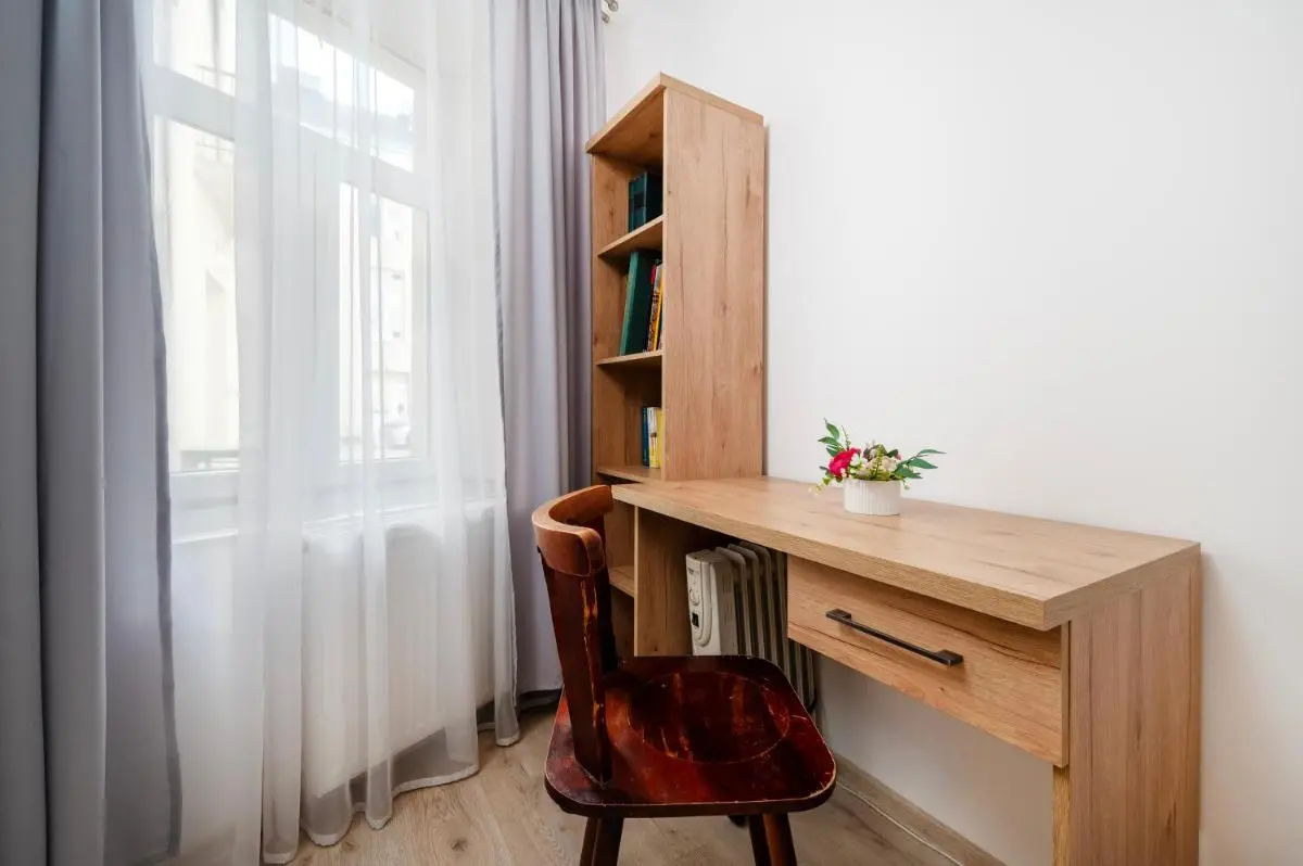 Image 6 of City Centre Pleasant Studio