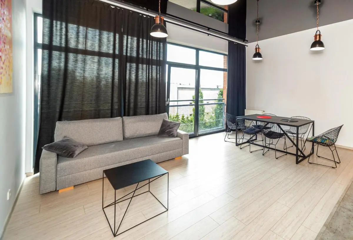 Image 3 of City Host Lofty Tymienieckiego