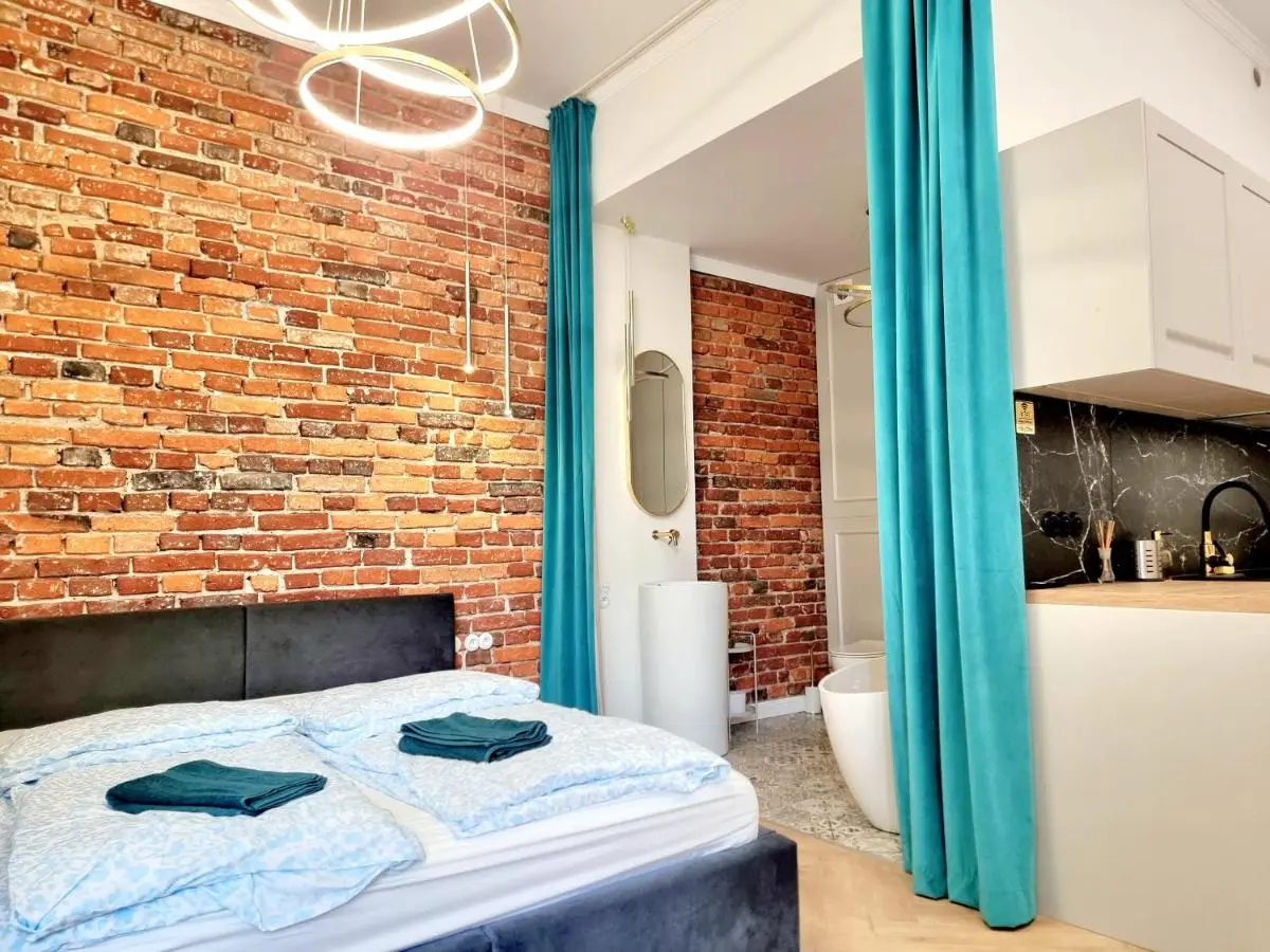 Image 6 of City Host Rewolucji 23