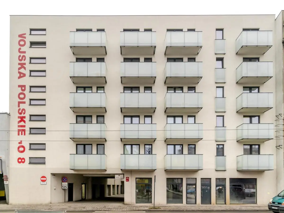 Image 5 of City Spot Łódź by Aparo – Manufaktura, Nowy Apartament, PlayStation, Miejsce do Pracy, Winda, Balkon