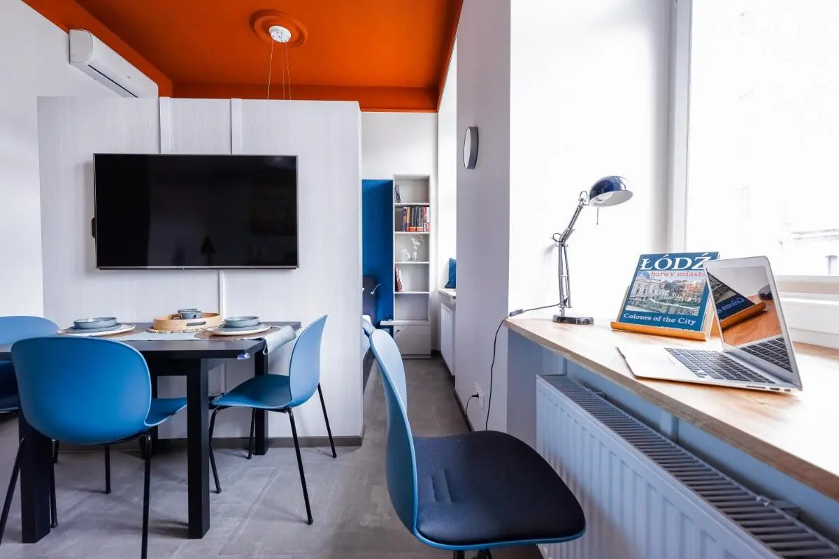 Image 4 of City Vibe, free parking, in the city center