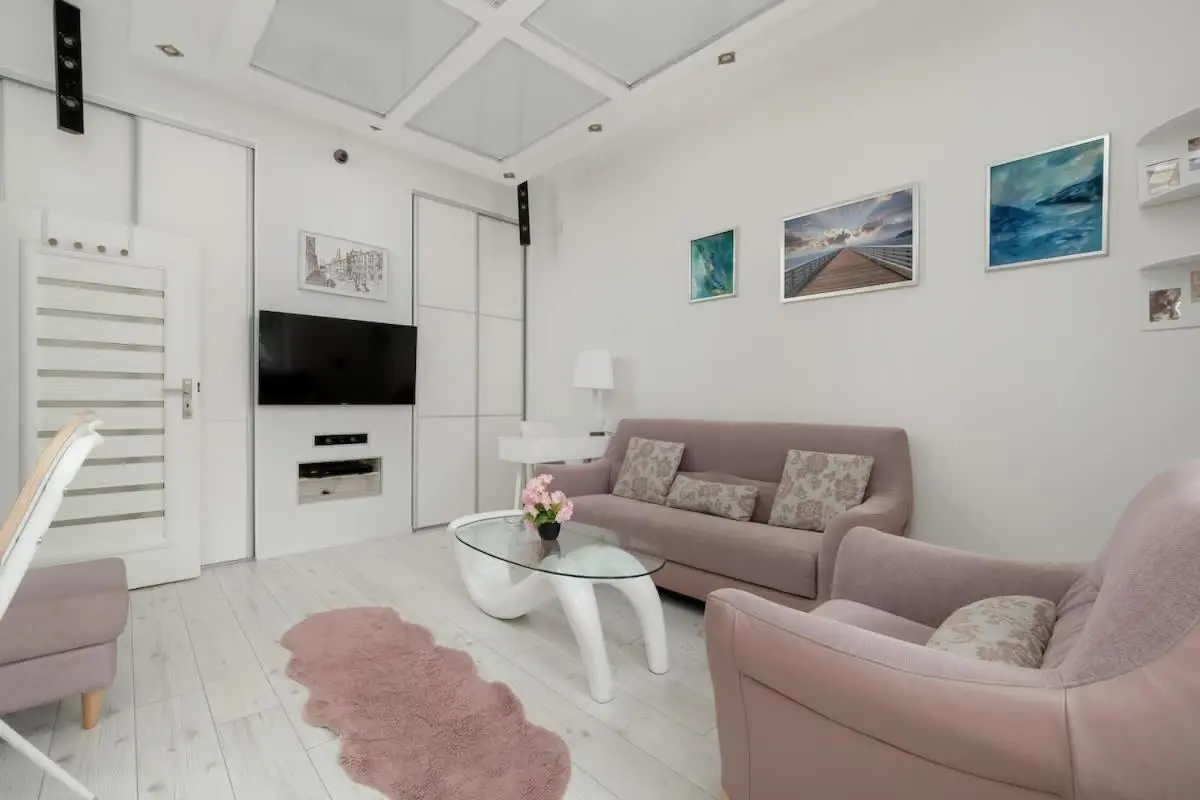 Image 4 of Cosy Apartment in Łódź with Parking Niciarniana by Noclegi Renters