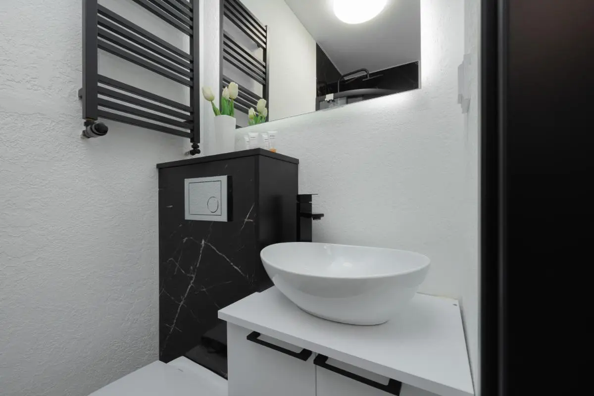 Image 2 of Cozy Studio Poznańska in Łódź by Noclegi Renters