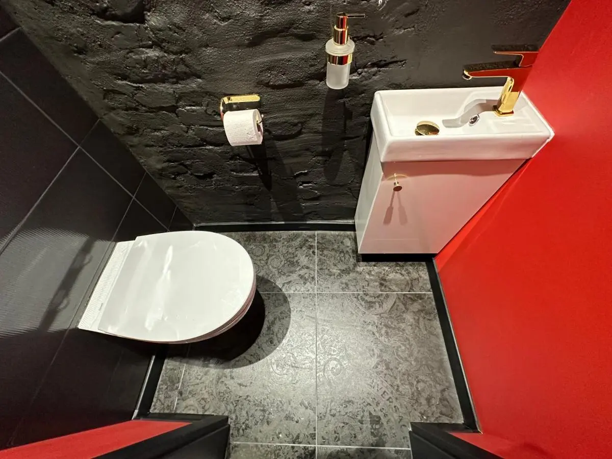 Image 6 of DarkHouse Red