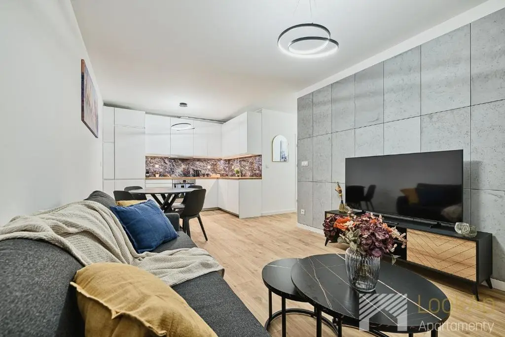 Image of Diasfera Premium by LookAp