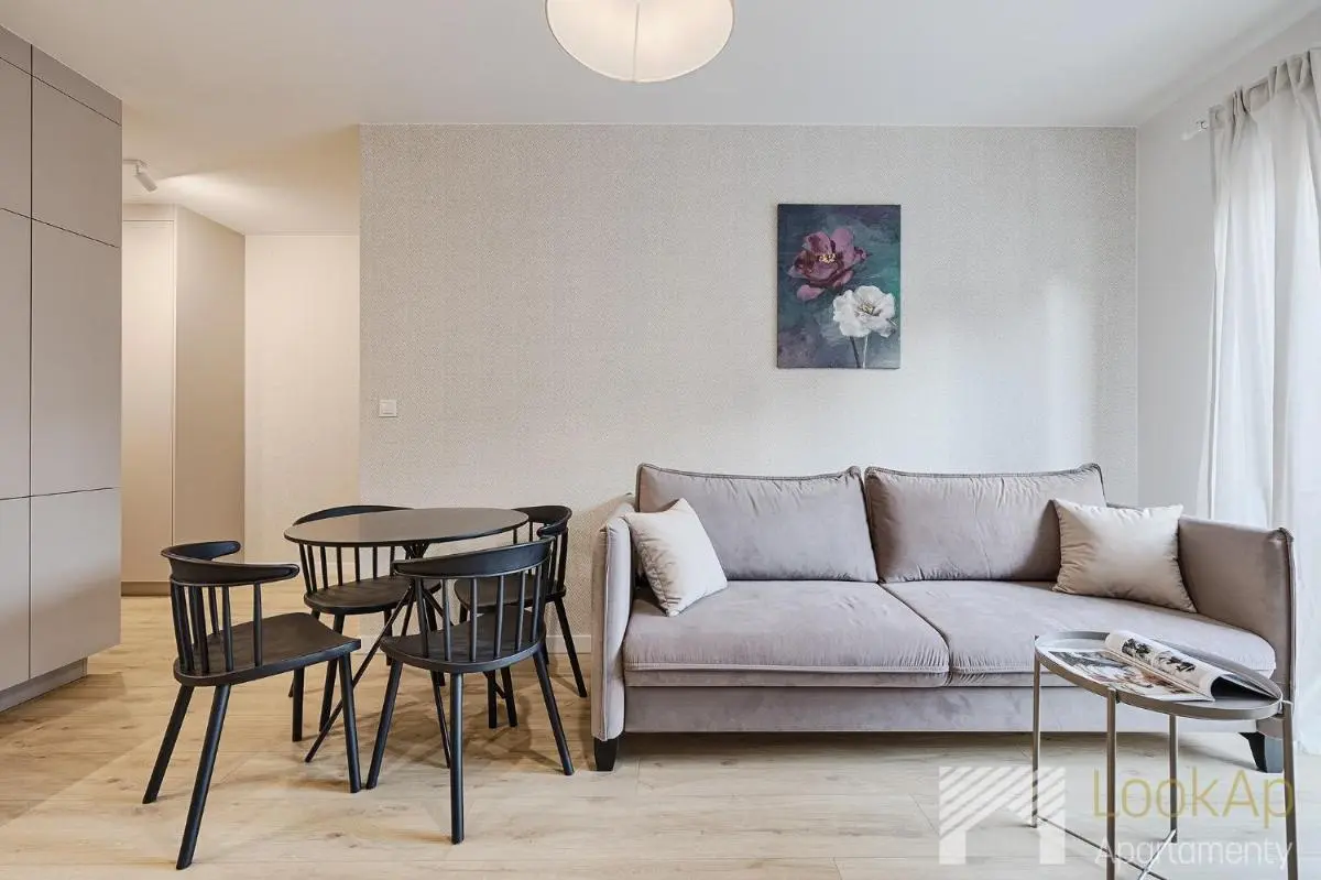 Image 3 of Diasfera Prestige II by LookAp