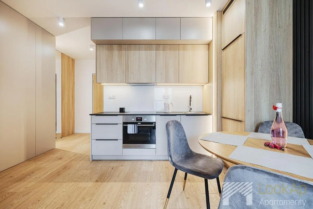 Image 3 of Diasfera Prestige by LookAp