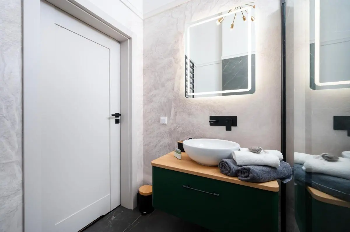 Image 2 of Downtown Apt – 42m2, Top Location – by Rentujemy