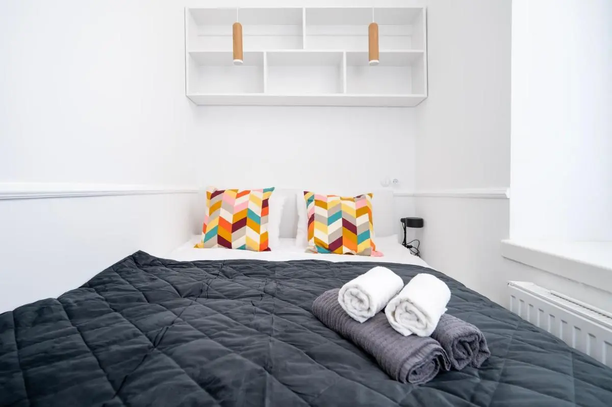 Image 1 of Downtown Apt – Parking, Piotrkowska St Nearby – by Rentujemy