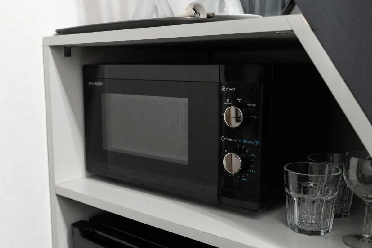 Image 3 of Dream Aparts – Piotrkowska 126 widok na deptak