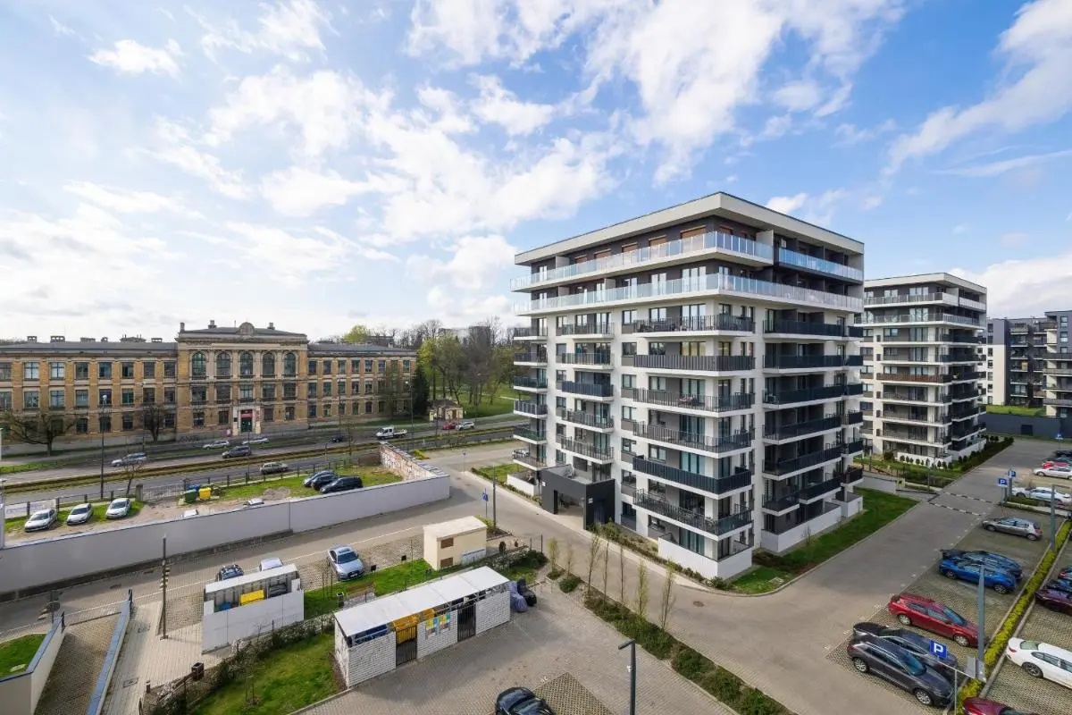 Image 5 of Elegant Apartment with Balcony Near Poniatowski Park Łódź by Noclegi Renters