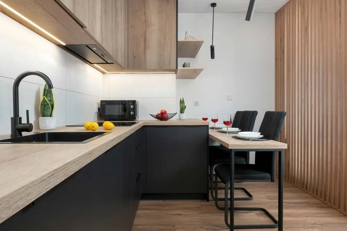 Image 2 of Elegant Studio for 4 People in Łódź by Noclegi Renters