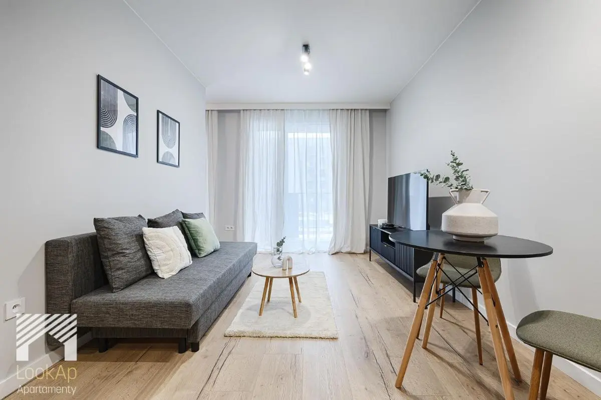 Image 4 of Fuzja I by LookAp