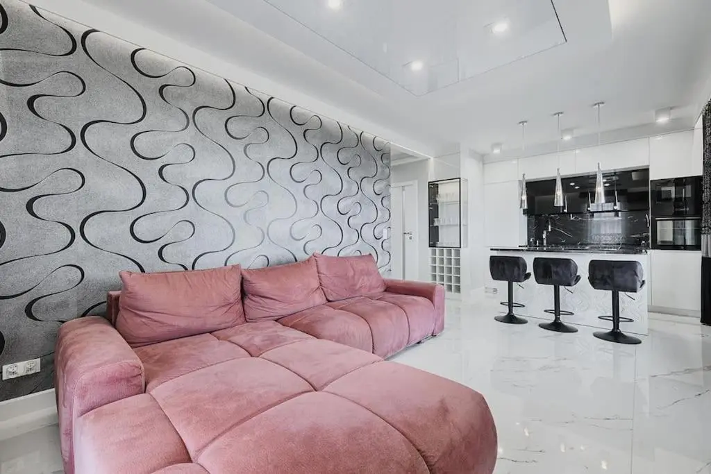 Image 3 of Glamour Apartment