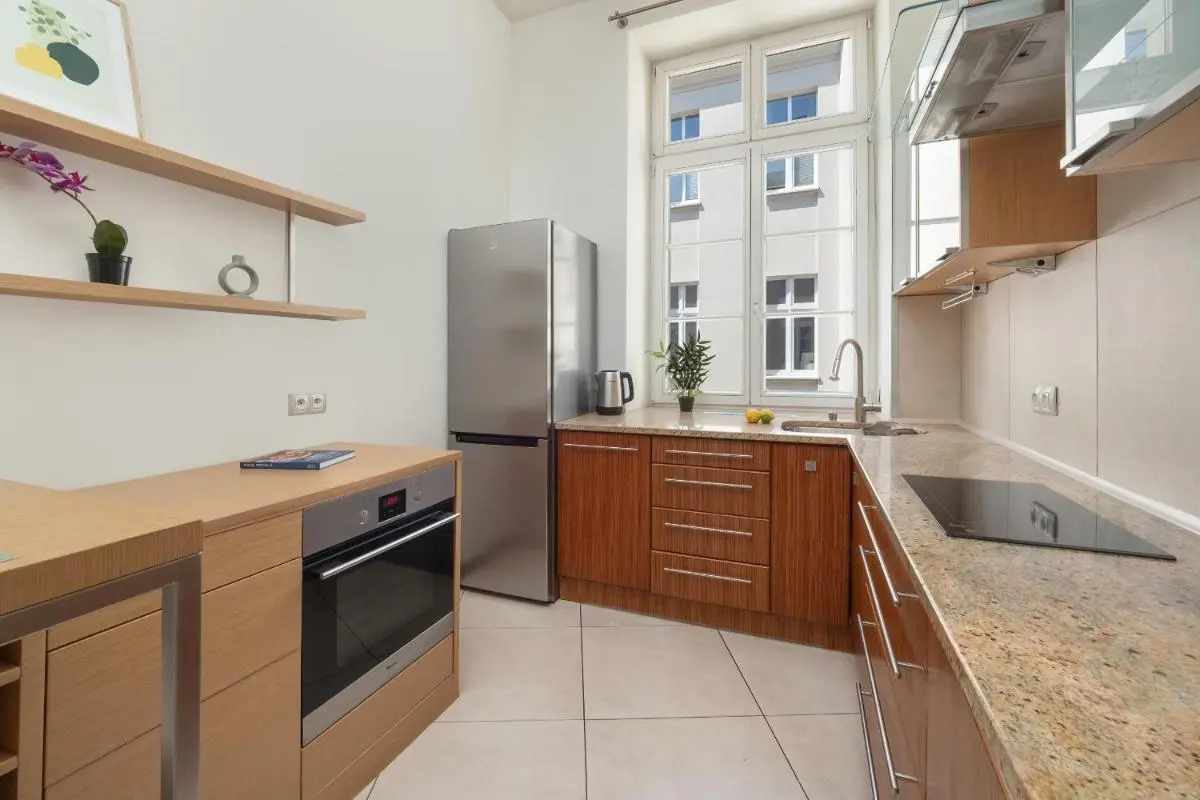 Image 2 of Gustowny Apartament z 2 sypialniami w Łodzi by Noclegi Renters