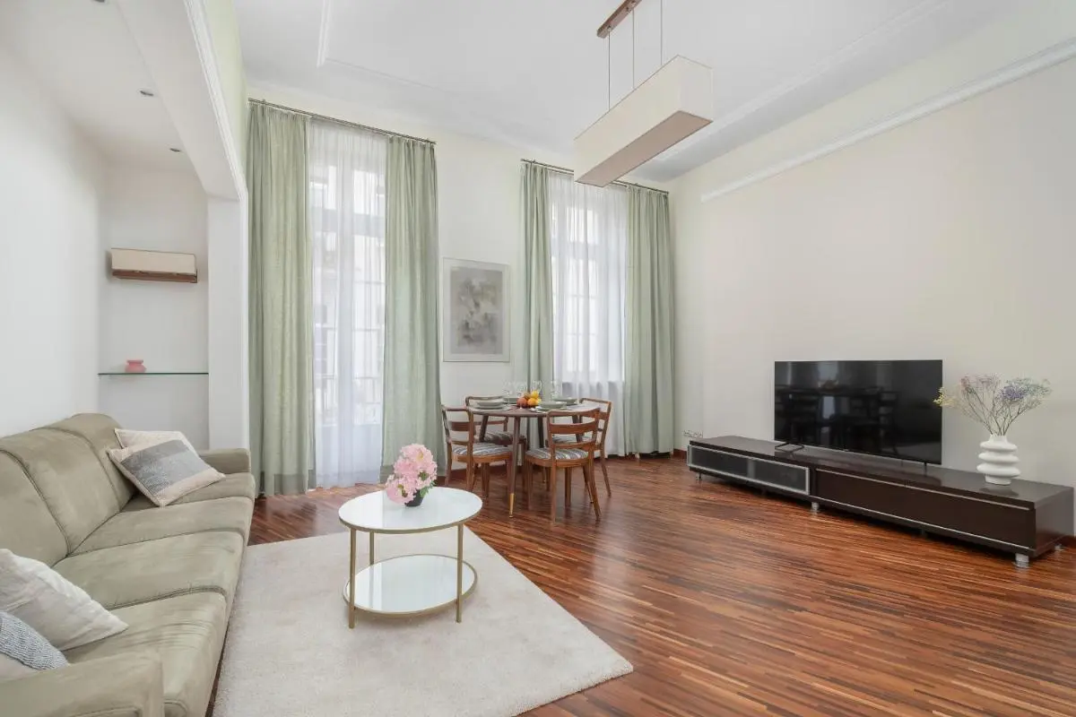 Image 6 of Gustowny Apartament z 2 sypialniami w Łodzi by Noclegi Renters