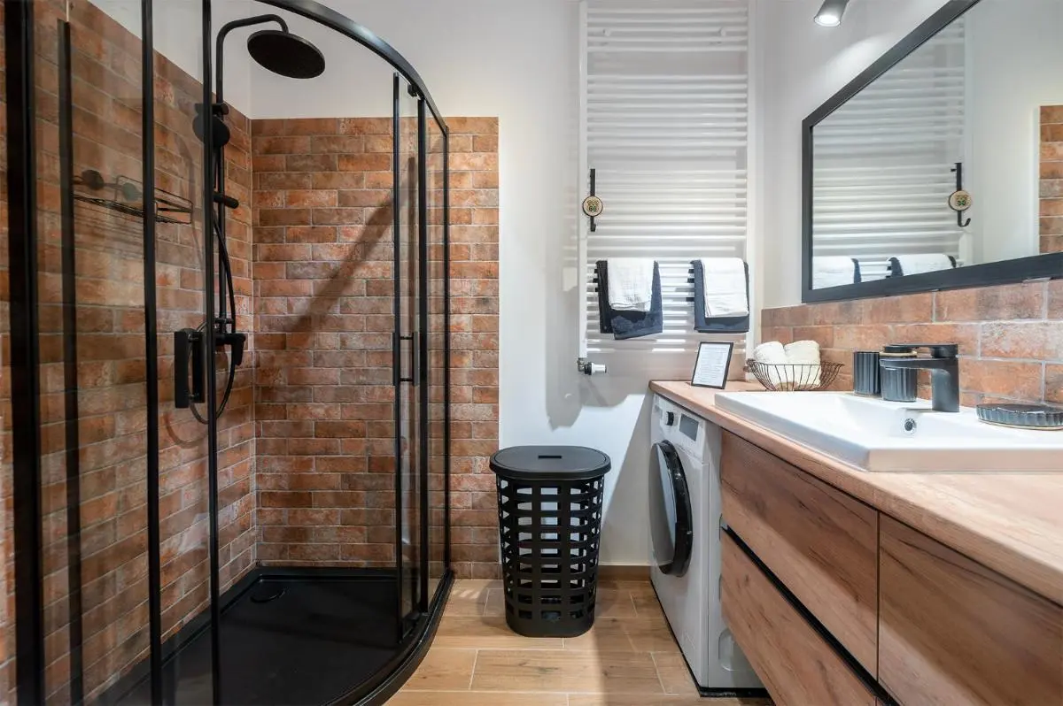 Image 2 of High Standard Luxury Manufaktura