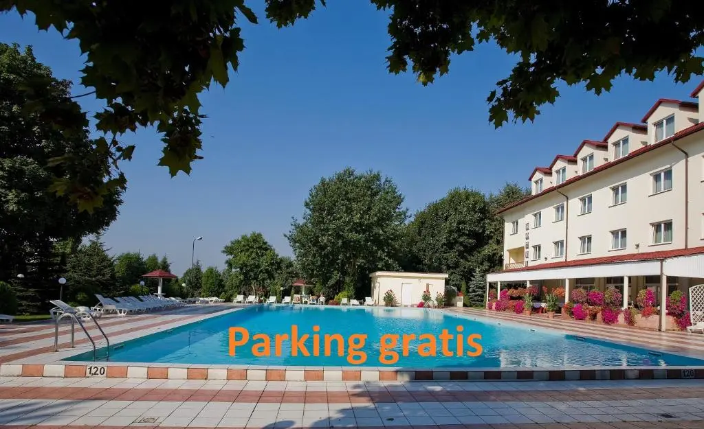 Image of Hotel Ambasador Chojny