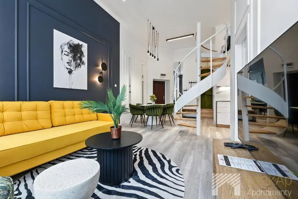 Image of Jaracza Premium&Deluxe by LookAp