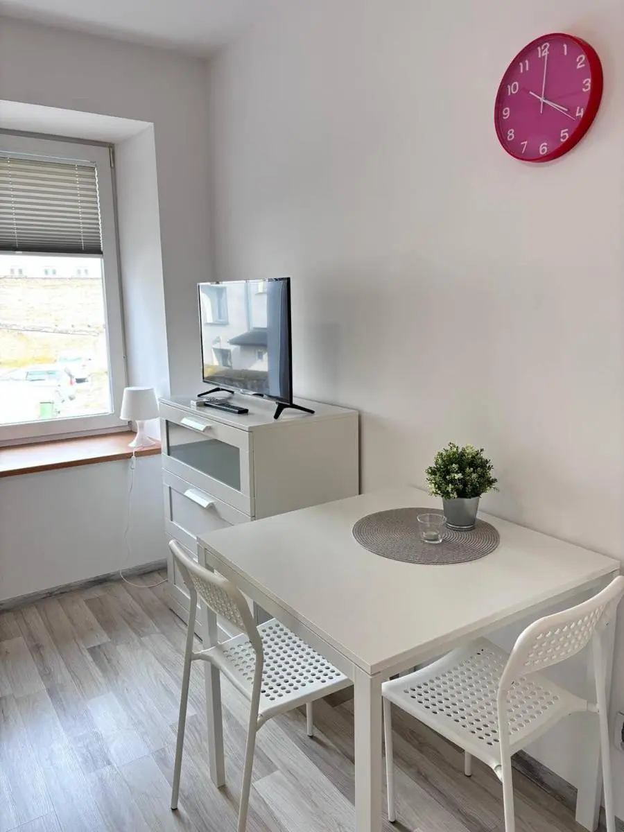 Image 3 of Kawalerka w centrum miasta 62