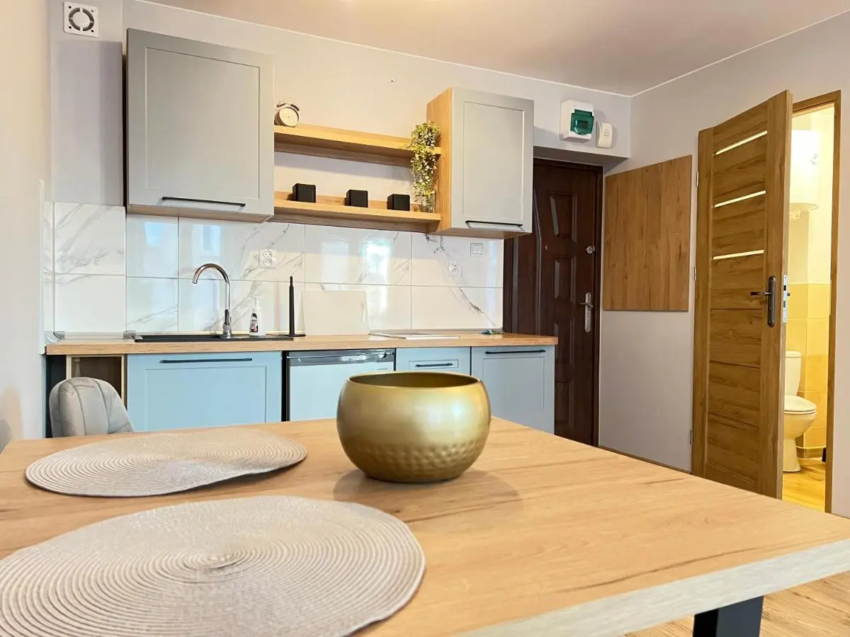 Image 6 of Kawalerka w mieście 65