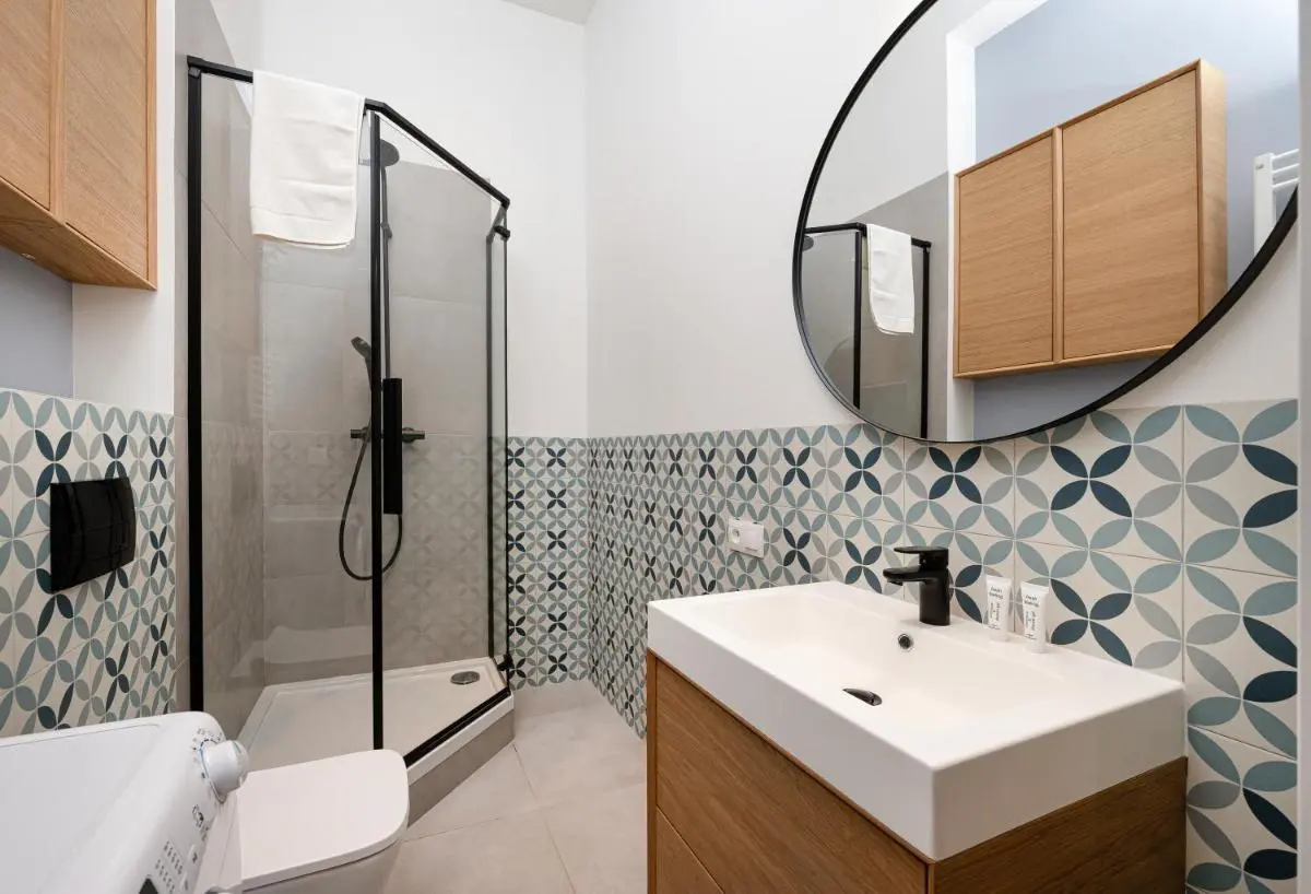 Image 2 of Kilińskiego Comfy Blue Studio by BookingHost