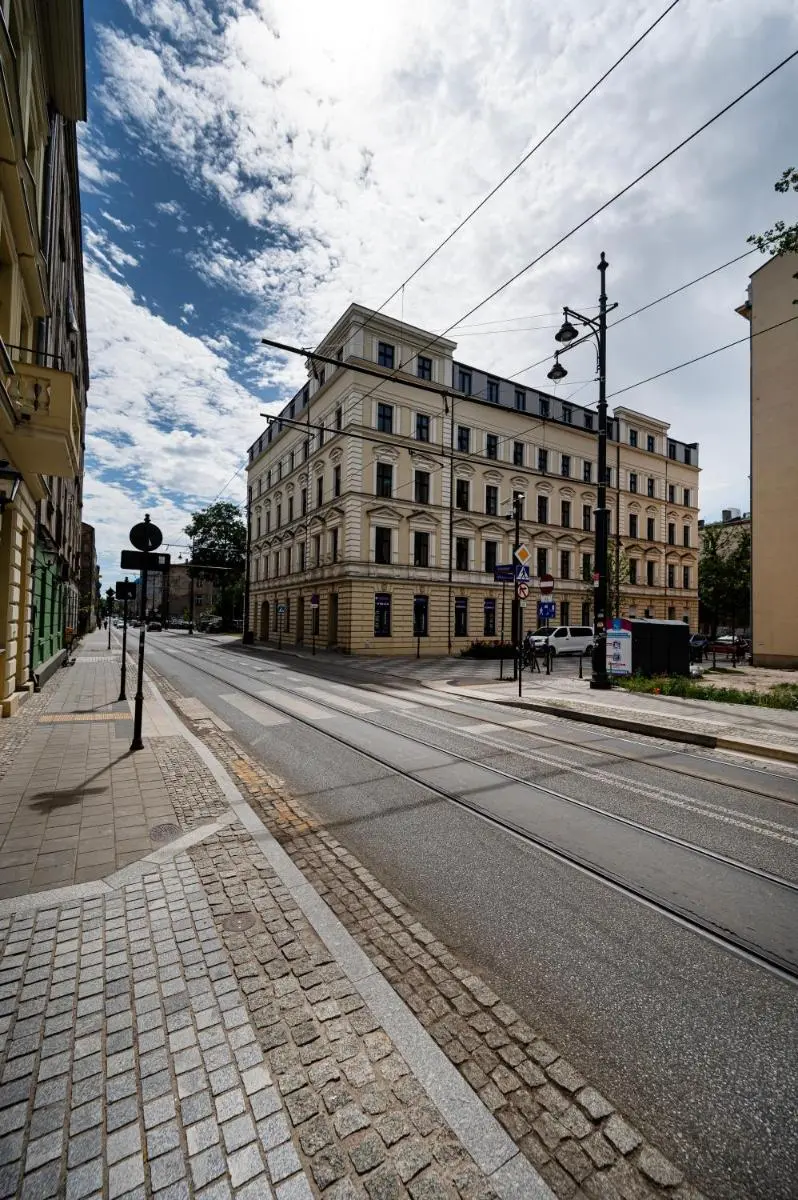 Image 5 of Kilińskiego Comfy Blue Studio by BookingHost