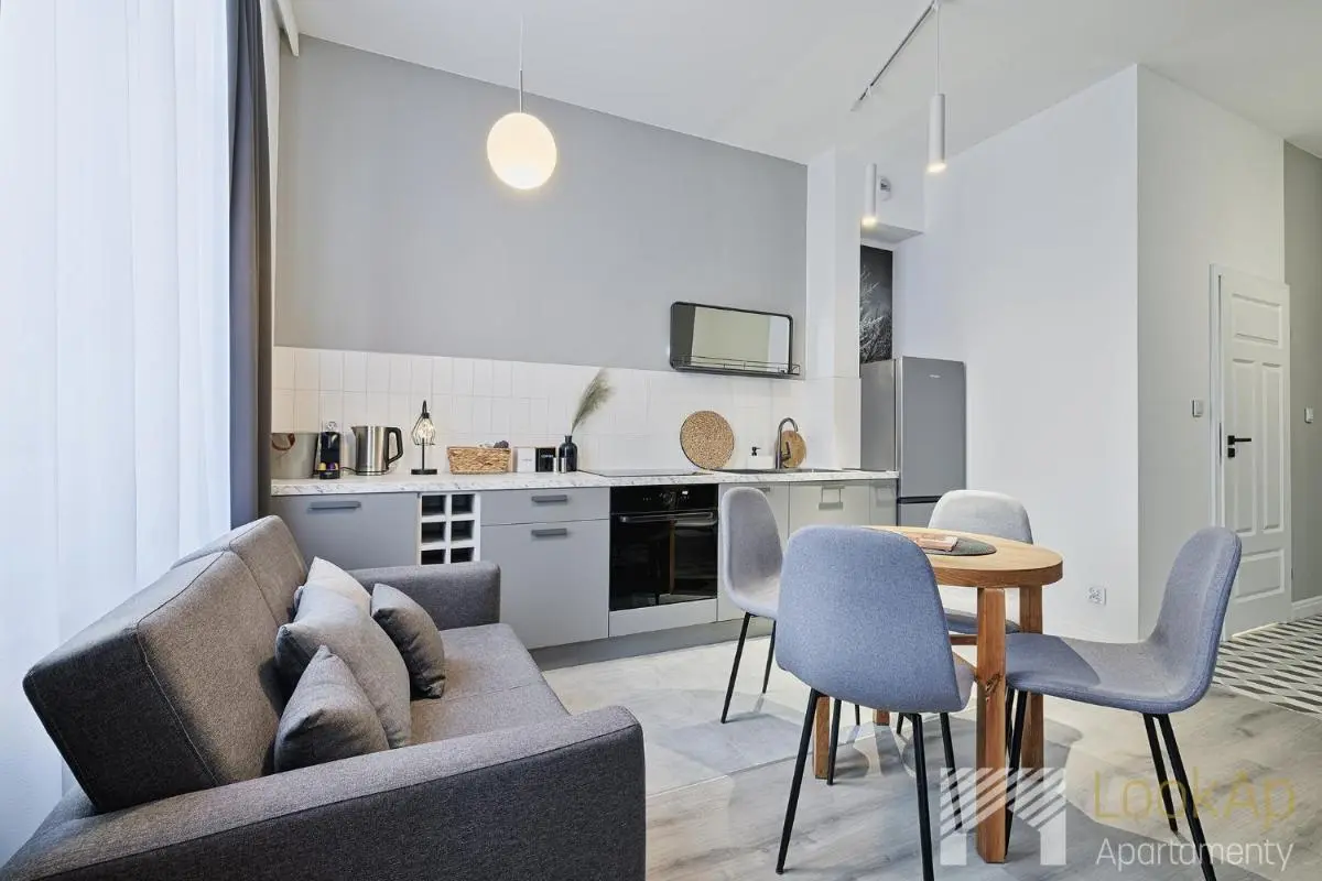 Image 2 of Kolorova Apart by LookAp – darmowy parking w centrum Łodzi!