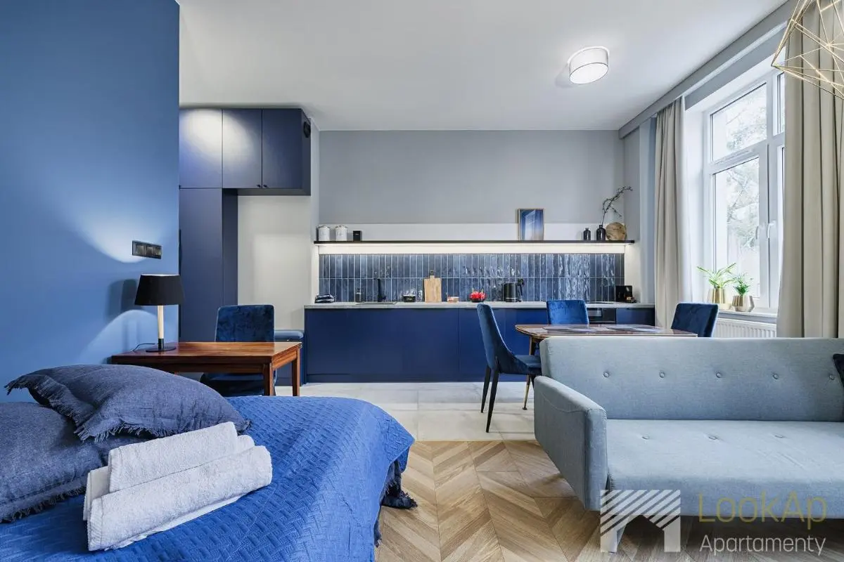 Image 1 of Kolorova Apart by LookAp – darmowy parking w centrum Łodzi!