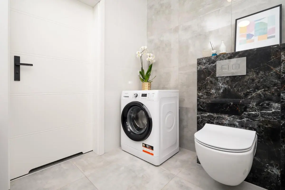 Image 2 of Kopcińskiego Residence – Apartamenty z Parkingiem i Dwoma Łazienkami