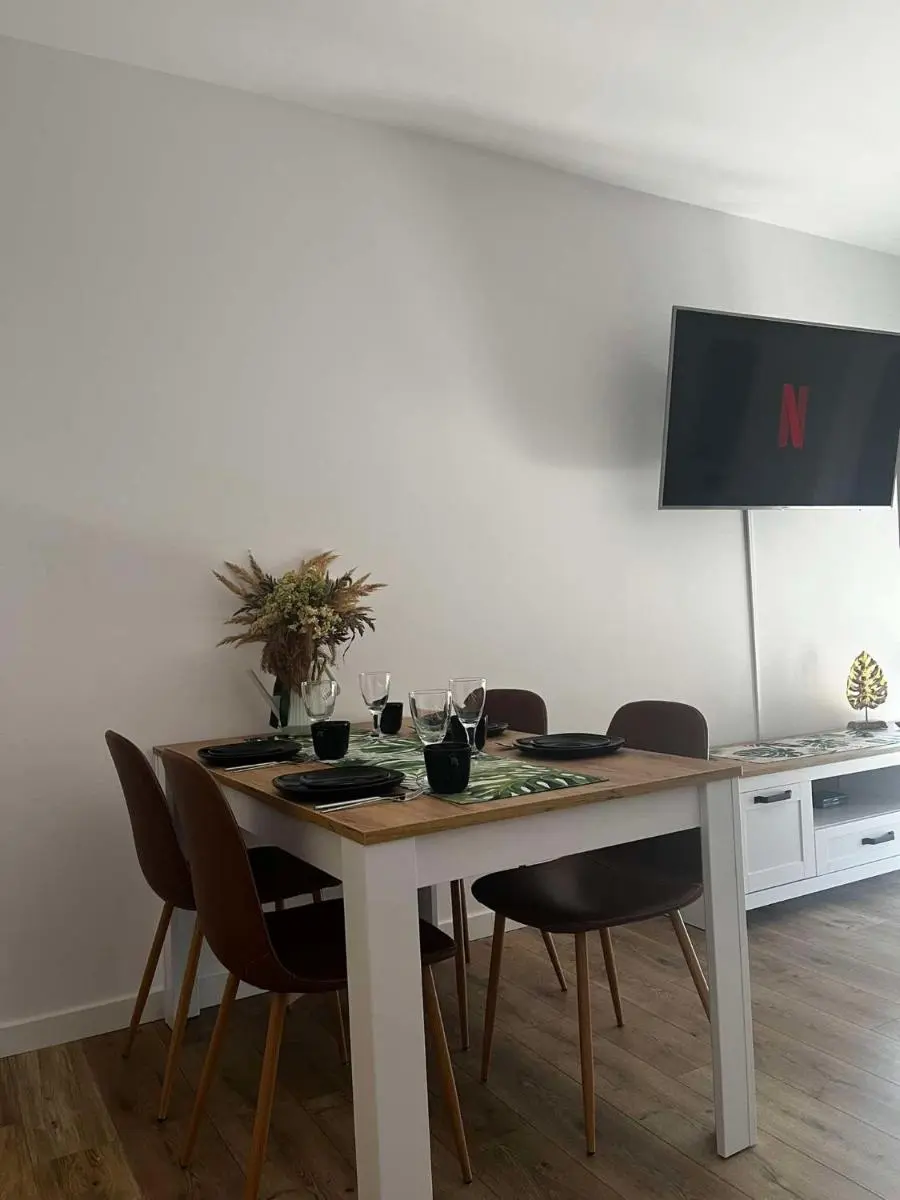 Image 5 of Leaf Apartament Łódź prywatne miejsce parkingowe