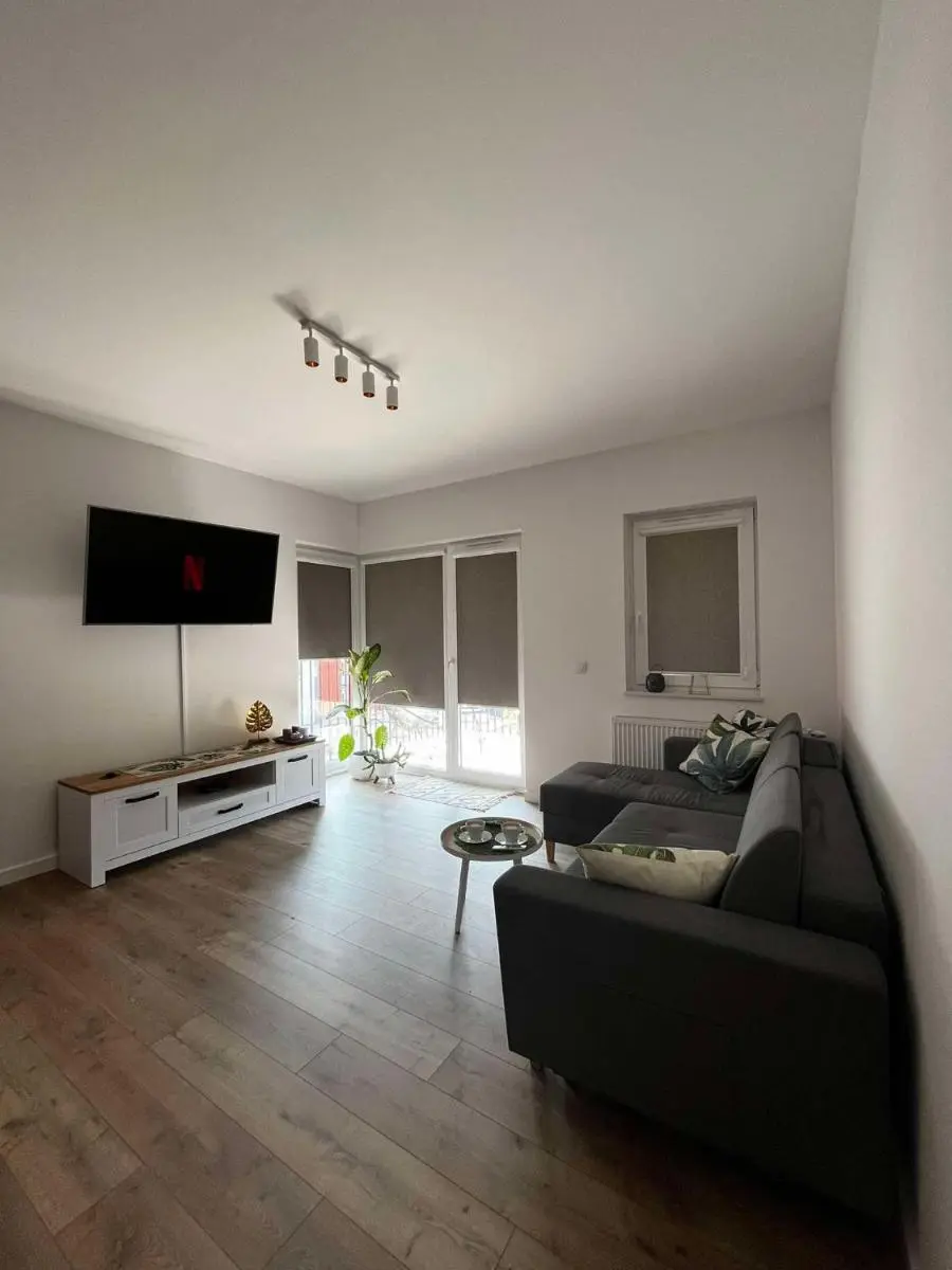 Image 4 of Leaf Apartament Łódź prywatne miejsce parkingowe