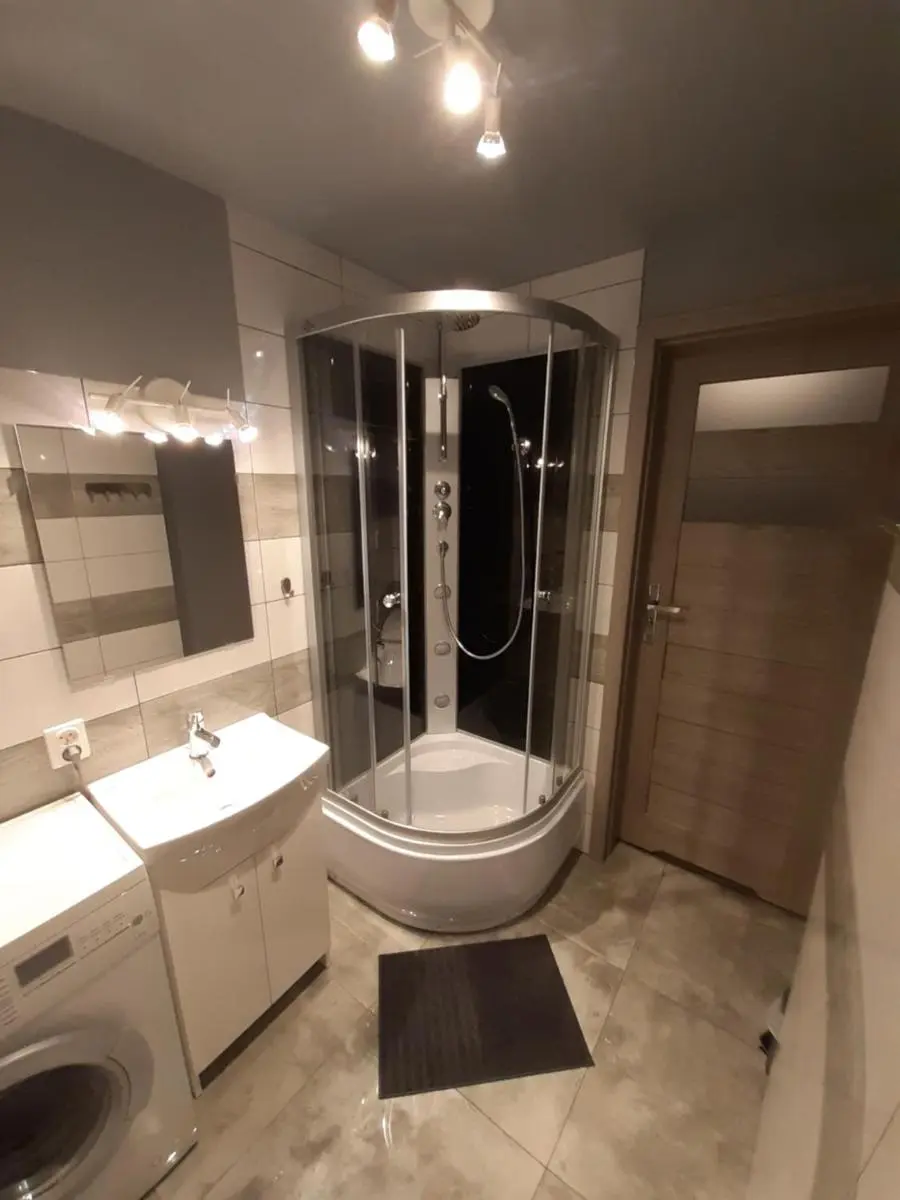 Image 2 of Lewa Łódź