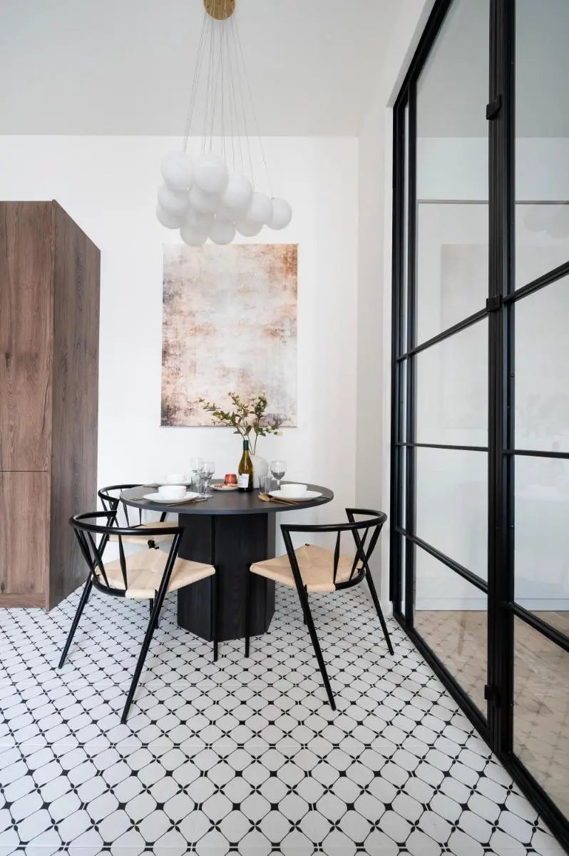 Image 3 of Łódź Downtown Apartment – 42m2, Workspace – by Rentujemy